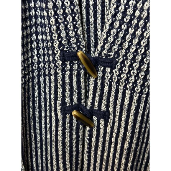 Gap heavyweight knit navy & white sweater cardigan with toggle buttons, size L - Picture 3 of 11
